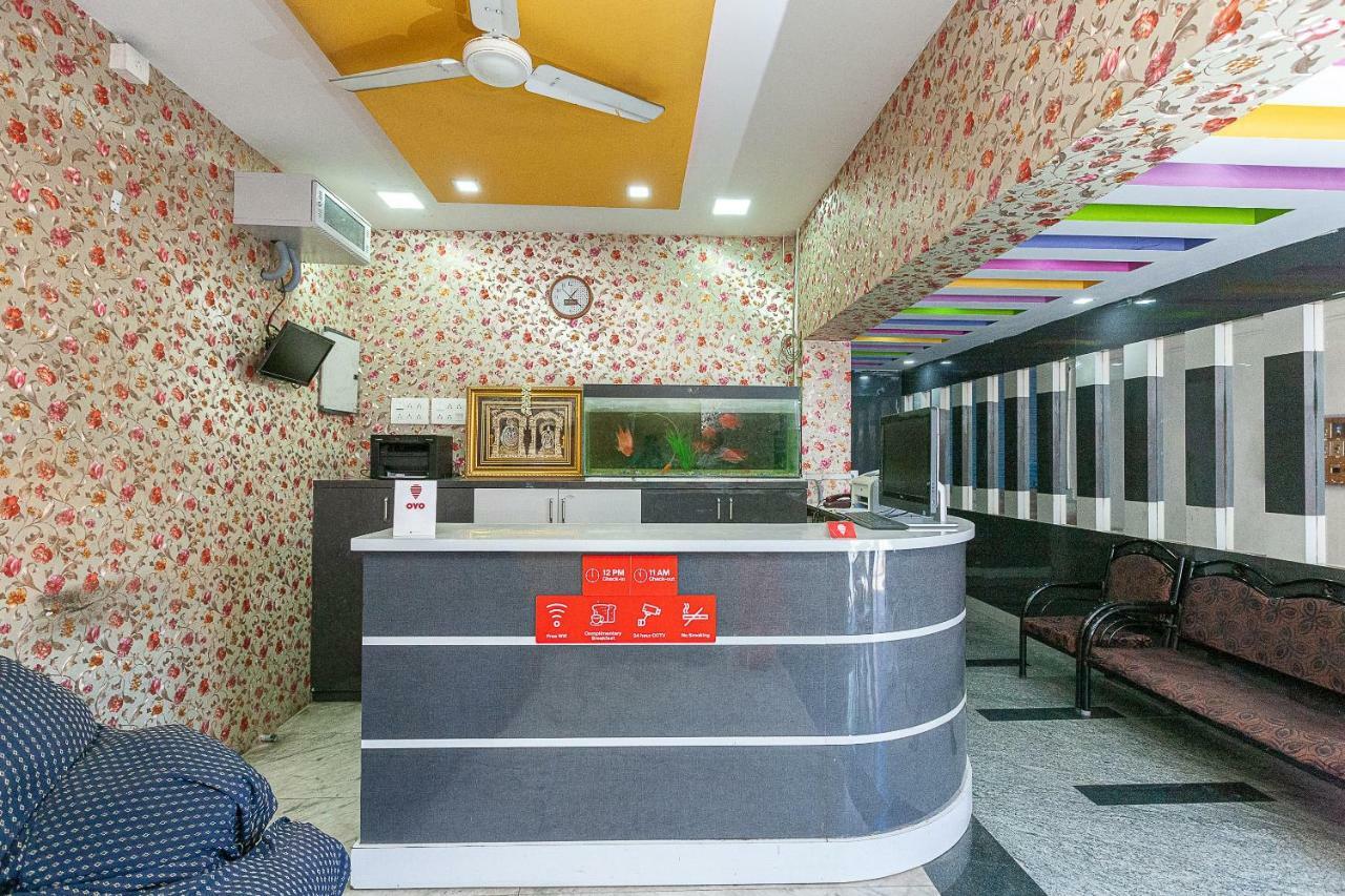 Hotel Oyo 38559 Ramana Residency Tiruvannāmalai Exterior foto